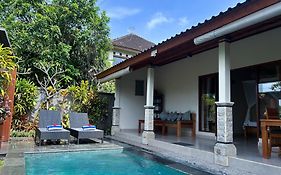 Villa Pondok Edi